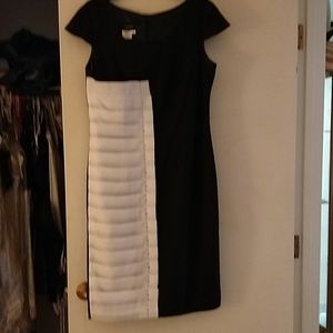 Stunning black and white dress to  ankle